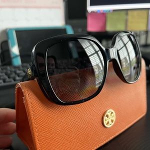 Tory Burch oversized polarized sunglasses